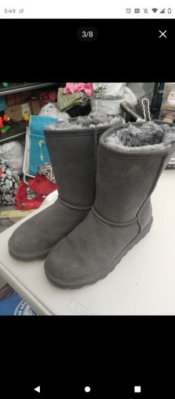 Bear paw boots size 8