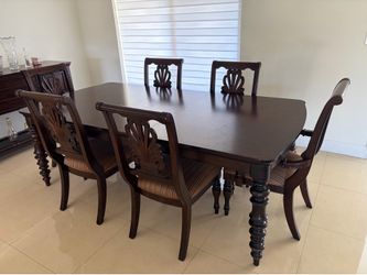 Antique Style Solid Wood Dining Table Set with 6 Chairs //Moving Sale! great quality.
