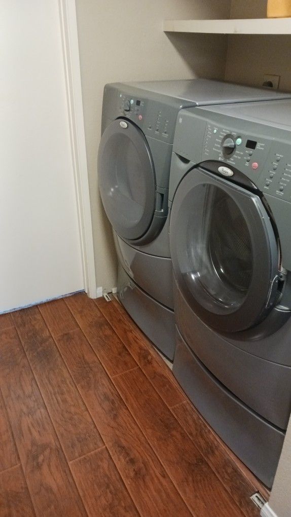 Whirlpool Duet Electric Dryer