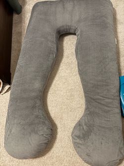 Pregnancy pillow