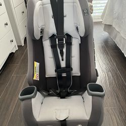 BabyTrend Car Seat 4 In 1 Up To 65 Lbs.