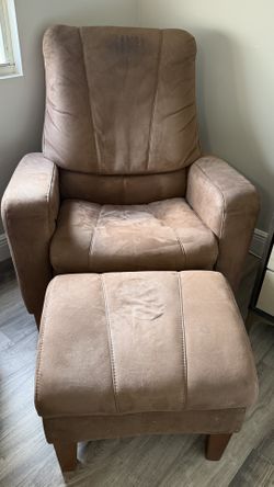 Microfiber Recliner & Ottoman