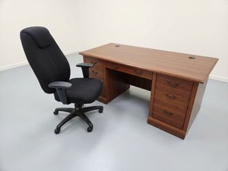 ​Executive Wooden Desk & Ergonomic Office Chair Set