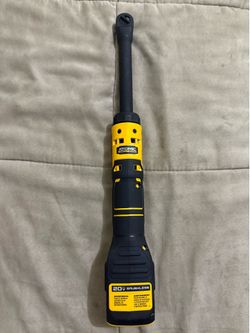 Brand New Dewalt 20V MAX 1/4 in. Extended Reach Cordless Ratchet (Tool Only)