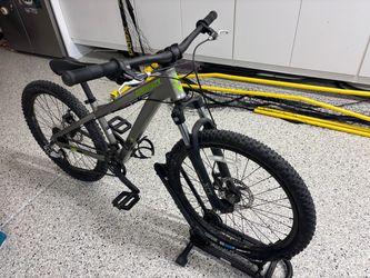 Diamondback Kids Mountain Bike - Line 24