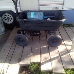 Gorilla  Dump Cart