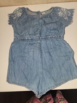 Little girls clothes
