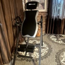 Innova ITX9600 Heavy Duty Deluxe Inversion Table. 