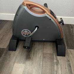 Farley Under Desk Exerciser.  Works great  