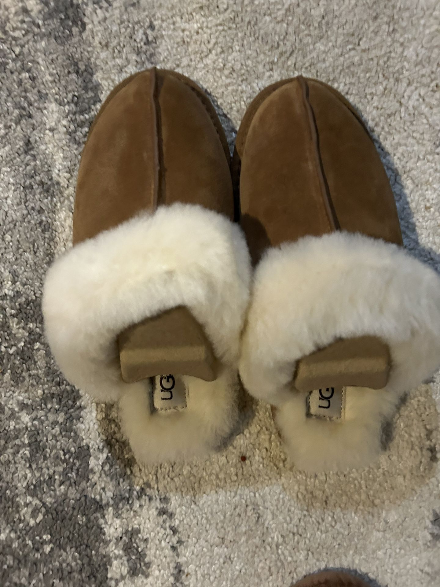 Ugg Slippers REAL 