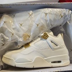 WMNS JORDAN 4
