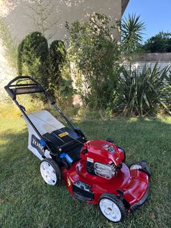 New Self Propelled Lawnmower $250 Obo