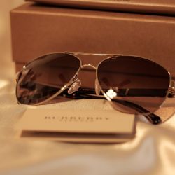 Burberry Sunglass