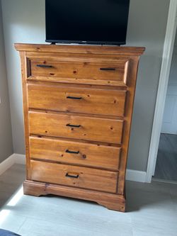 Dresser and nightstand