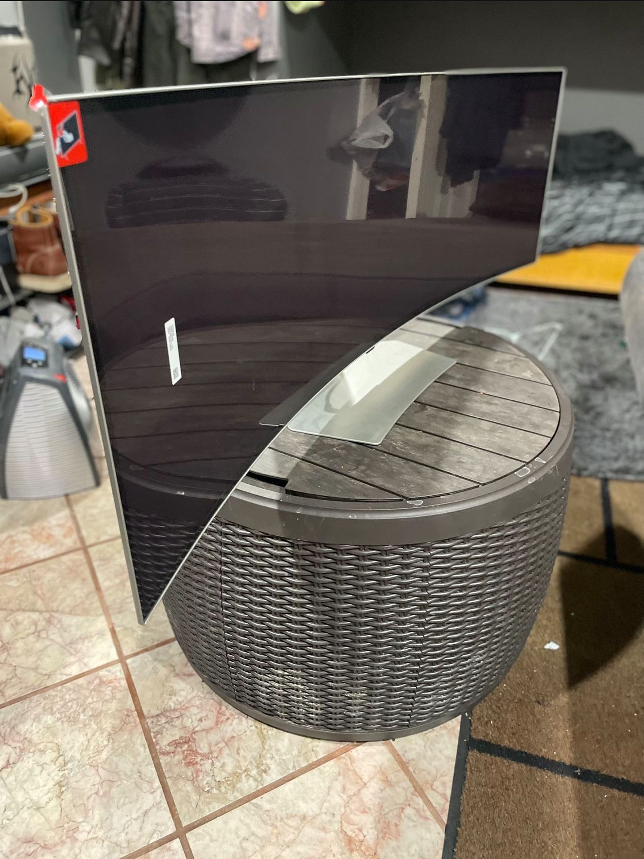 Samsung 49” Odyssey OLED G9 Gaming Monitor