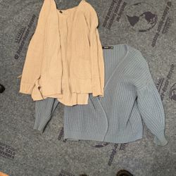 Set Of Two Sweaters