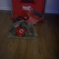 Skillsaw 7. 1/4      $110.       Skillsaw 6 1/2  $$85.  Or Best Offer 