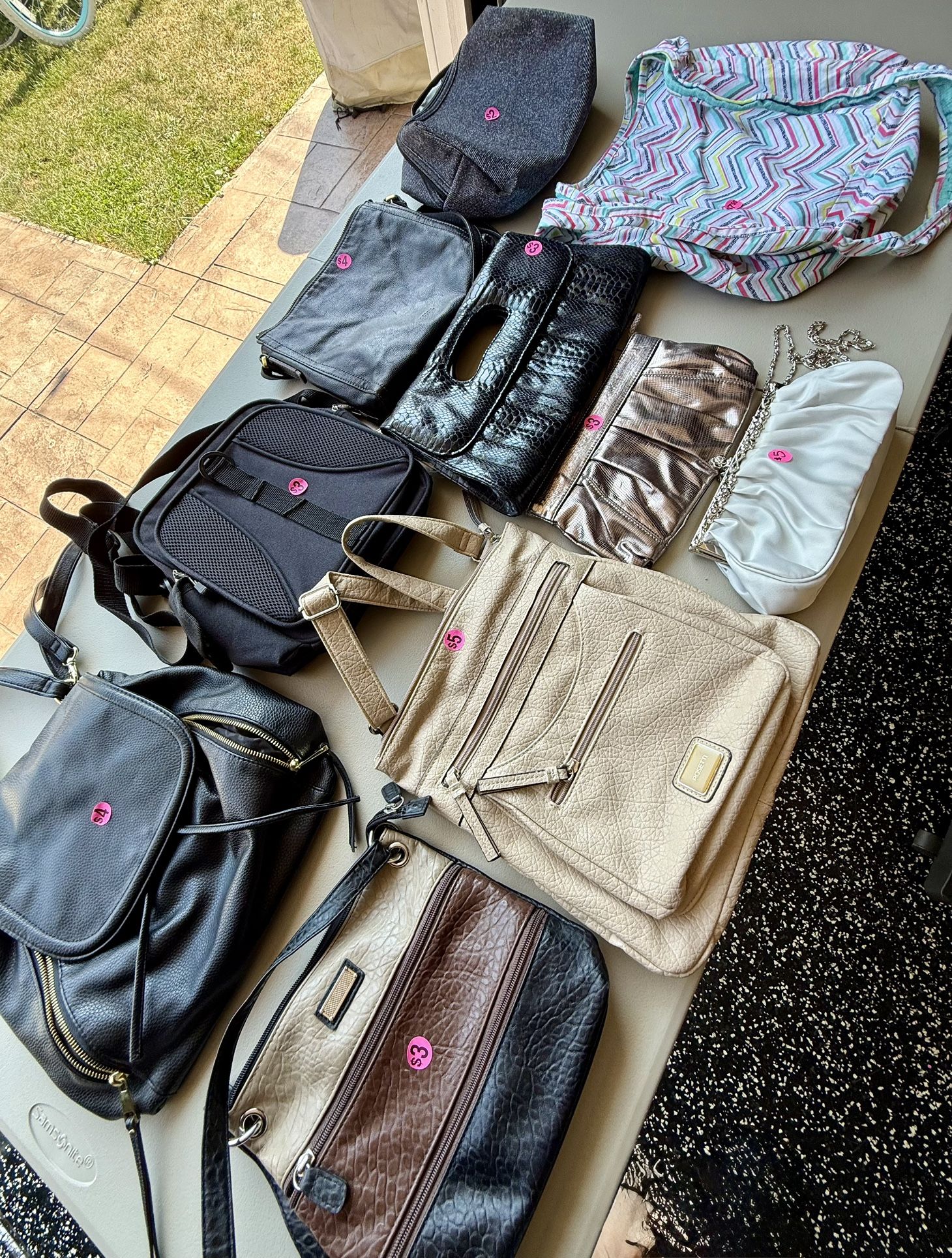 Women’s Purses And Bags From $2-$7