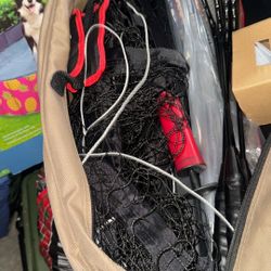 Volleyball Net And 8 Rackets For Outdoors 