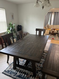 Dining Set