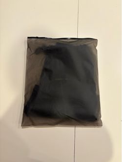 ESSENTIALS SHORTS BLACK SIZE S