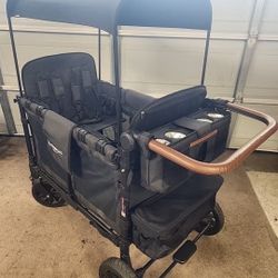 Wonderfold W4 LUXE Stroller Wagon (Black) for Sale in Long Beach, CA -  OfferUp
