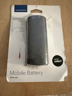 Insignia Mobile Battery Charger 5200 mAh 