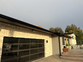 Rain Gutter
