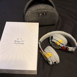 Mickey’s 90th anniversary beats