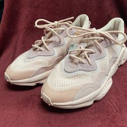 Adidas Ozweego womens shoes size 8.5