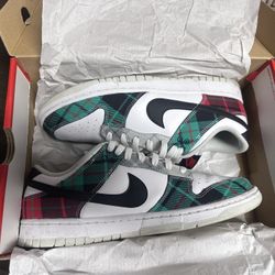 Nike Dunk Tartan Plaid