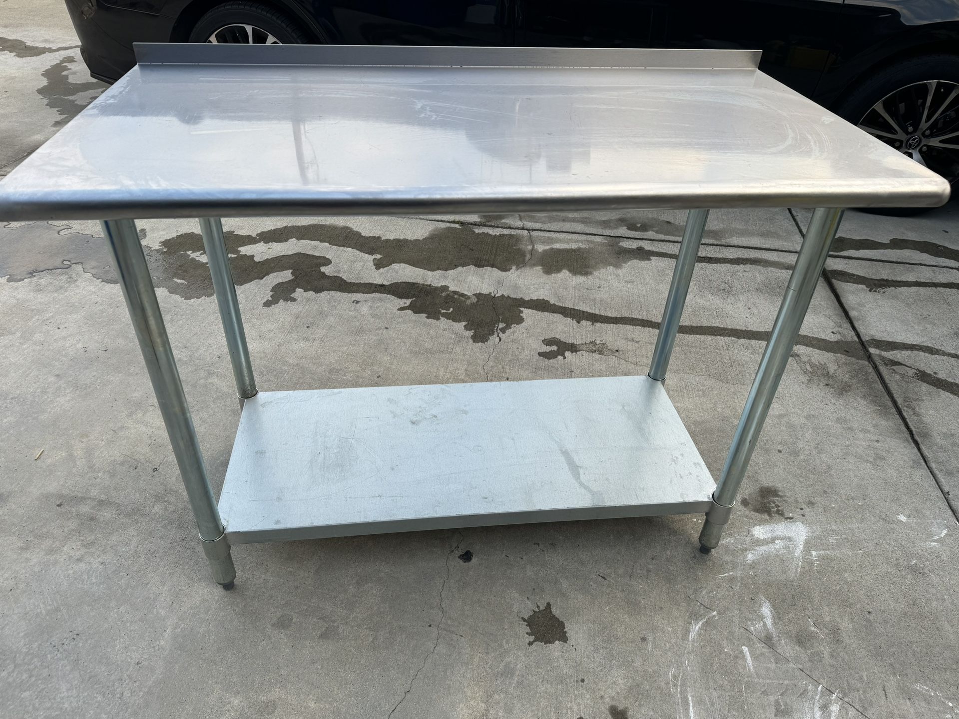 Stainless Steel Cutting Table 