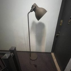 Standing Pixar Lamp (delivery to Manhattan 