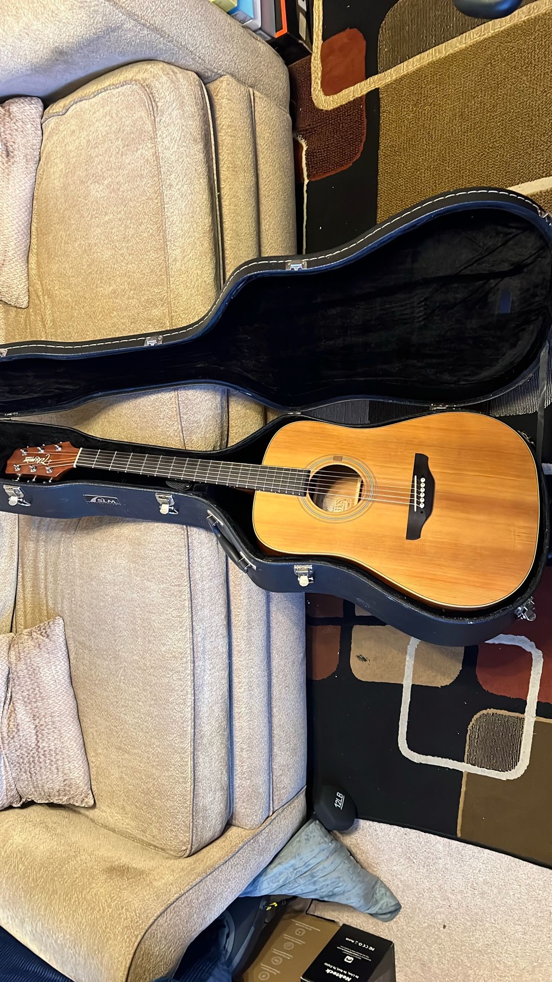 Takimine G Series Acoustic Guitar GS330S