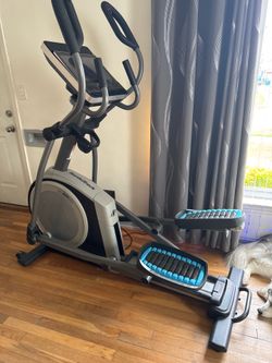 NordicTrack Commercial 14.9 Smart Elliptical Black/Gray, Retail $2,799.99