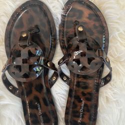 Ladies Pierre Dumas Sandals, Size 9 Tiger Print