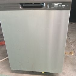 Whirlpool Dishwasher 