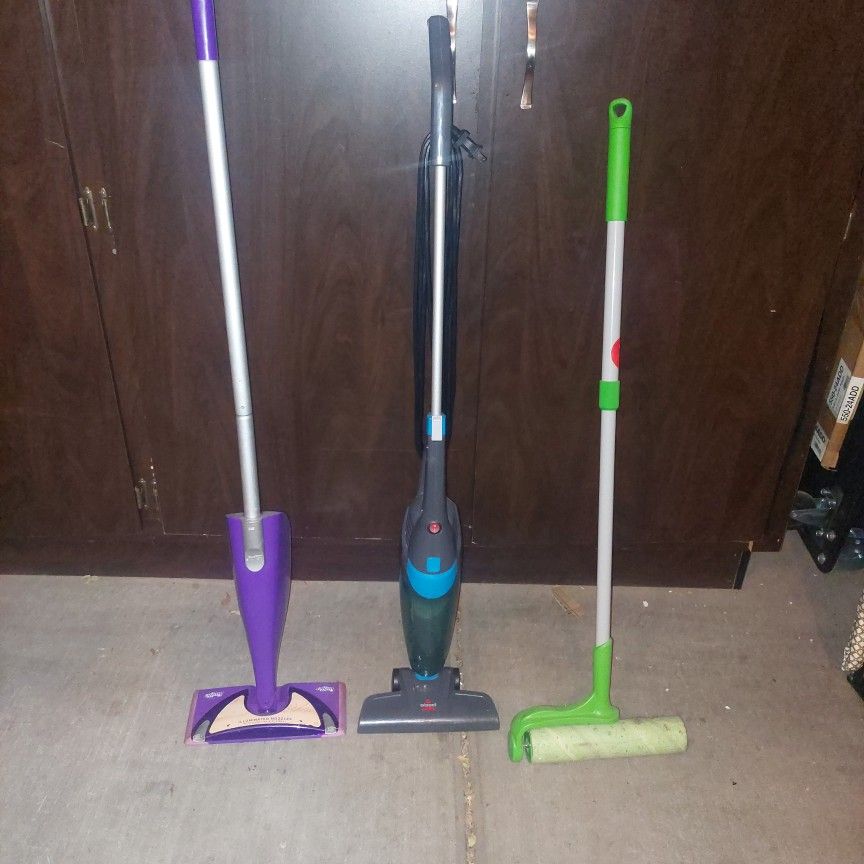 Swiffer and Bissell Cleaning Items