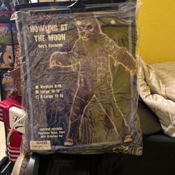 Halloween Costumes 