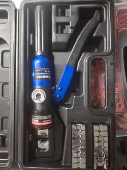 Battery cable crimper