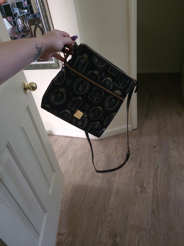 Dooney And Bourke Side Bag