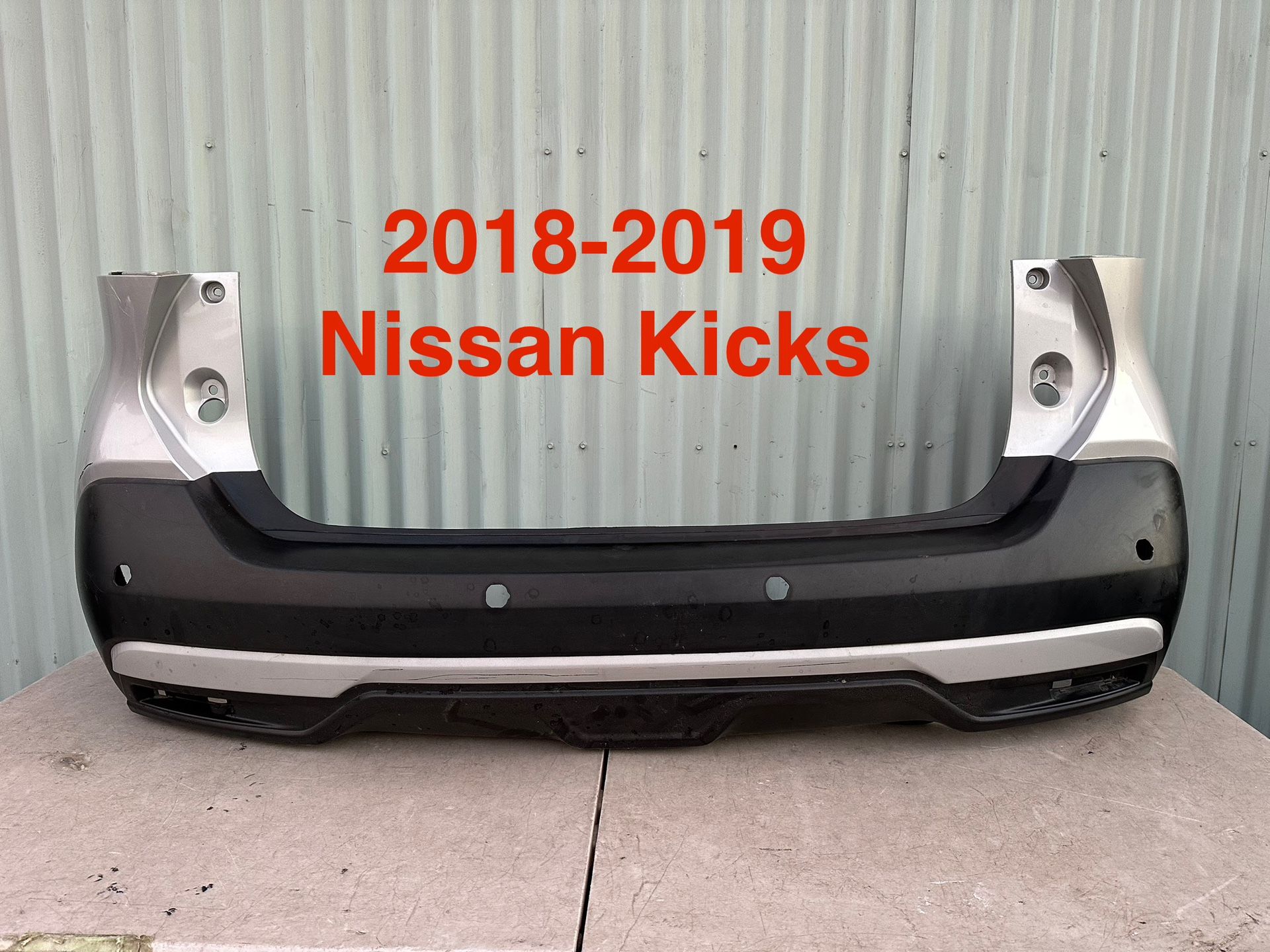 2018-2019 Nissan Kicks Rear Bumper With Sensor Holes Oem