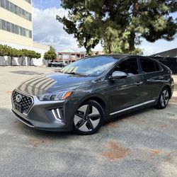 2022 Hyundai Ioniq Hybrid