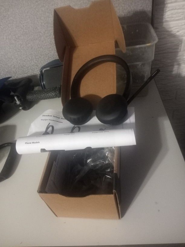 Poly Voyager 4300 uc 4320