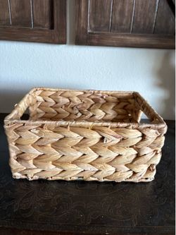 water hyacinth basket