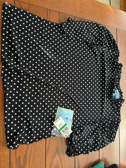 puff long sleeve polka dot top