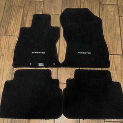 Subaru Forester Full Set Front & Rear Floor Mats
