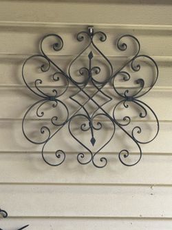 Outdoor iron hangings