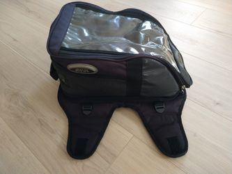 Givi Magnetic Tank Bag 