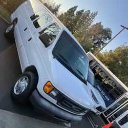 2003 Ford E-250